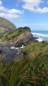 Piha Kare Kare exploring auckland